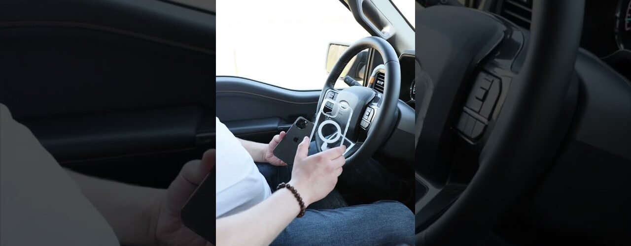 Wireless Car Mount Charger with MagSafe